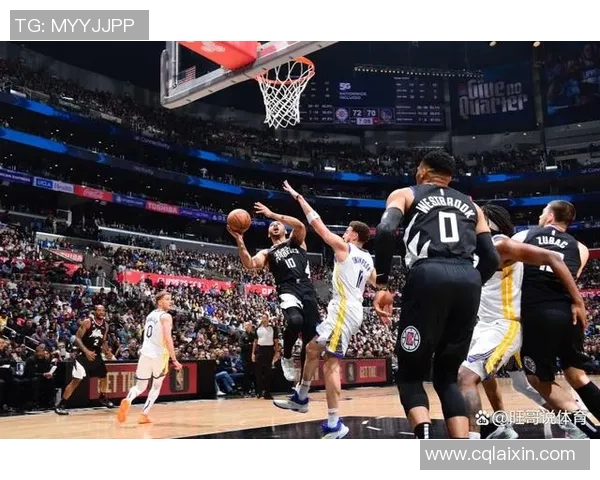 下半场轰25分难救主！锡安17中9空砍29分6板3助