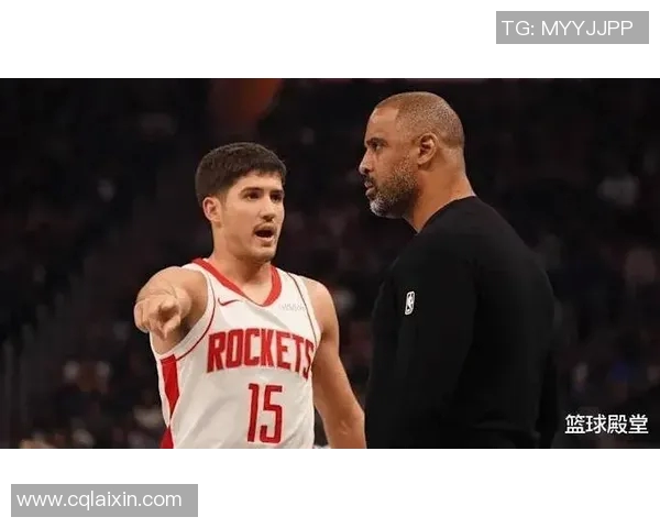 键盘侠火狼开启打铁大战!乌度卡不会进攻&还爱冷藏高效谢泼德