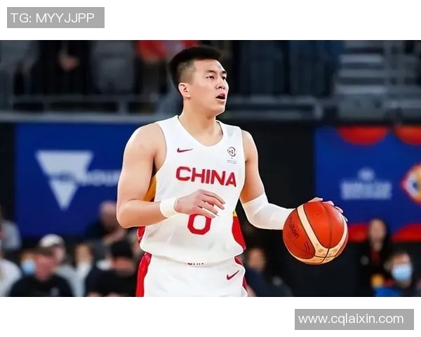 热身赛郭艾伦遭驱逐后持麦喊话,风头盖过世界杯